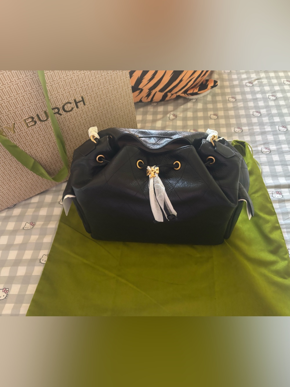 CHARLIE QUILTED DRAWSTRING SHOULDER BAG  LARGE
